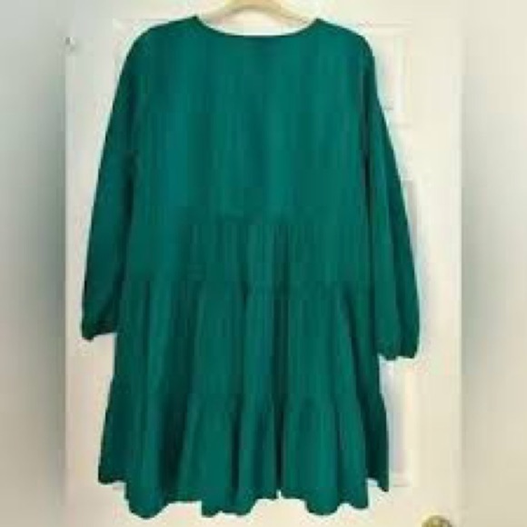 Crown & Ivy forest green,boho,poet sleeve, loose,flowy,layered ruffle skirtSZ-PM - Picture 4 of 10